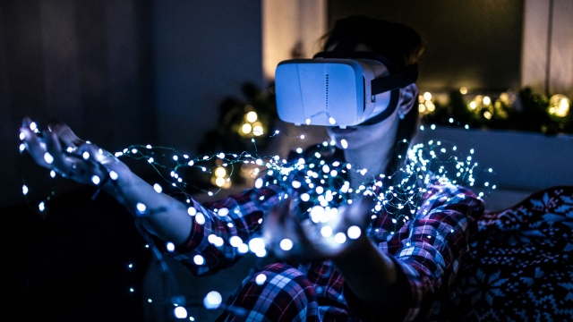 Immersive Escapes: Exploring the Virtual Reality Revolution