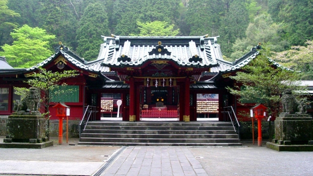 Whispers of the Kami: Exploring the Enigmatic Beauty of Shinto Shrines